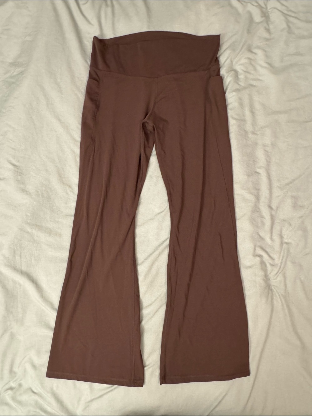 High-Waist Bootcut Pants in Brown